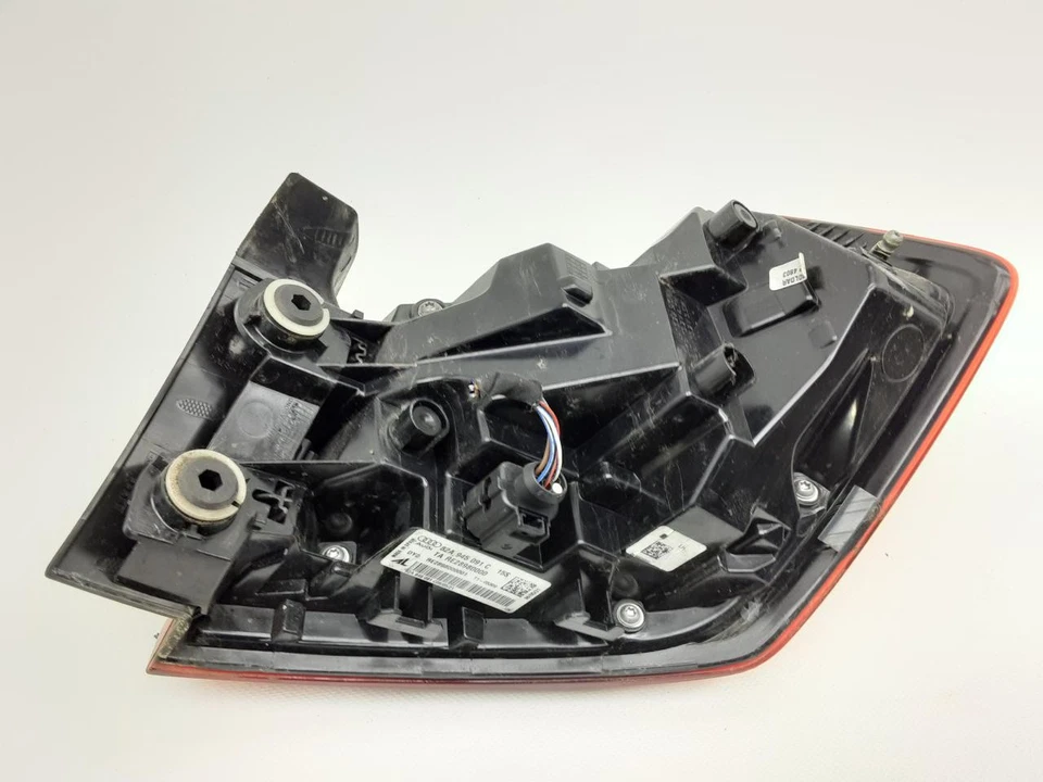 AUDI A1 2018- Luz trasera luz freno 82A945091C - Imagen 2 de 3