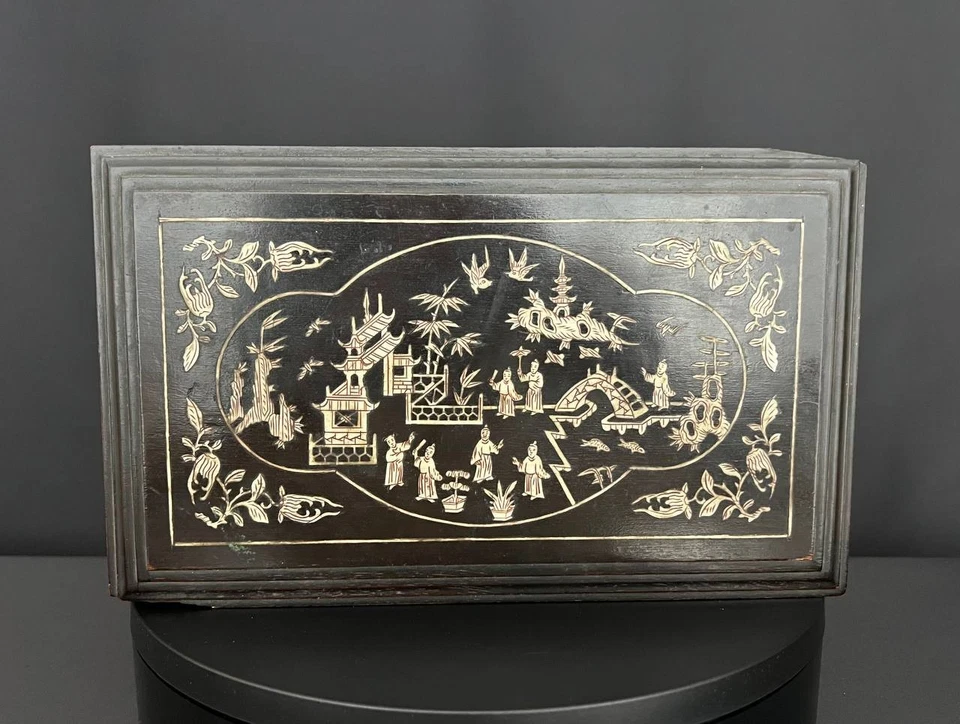 Boîte chinoise en bois noirci incrustée d’os sculpté – XIXe siècle - Photo 3/4