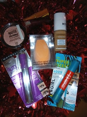 7 Piece Make Up Full Size New Makeup Set