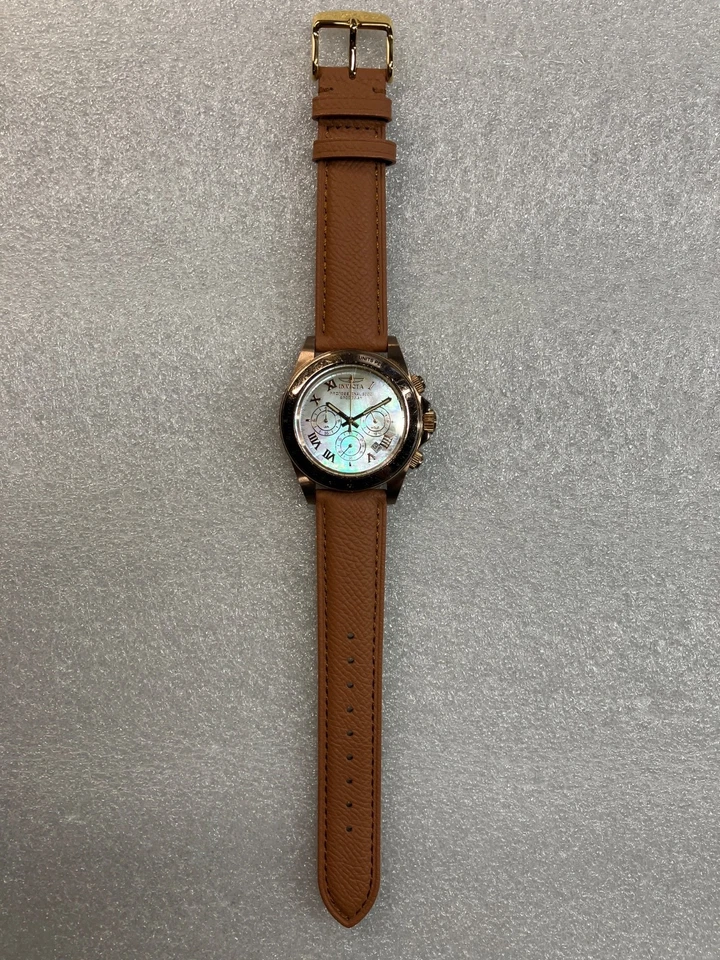 Raro Cronógrafo Invicta Speedway 41 mm 9761, Tono Oro Rosa, Esfera Madreperla Foto 2 de 4