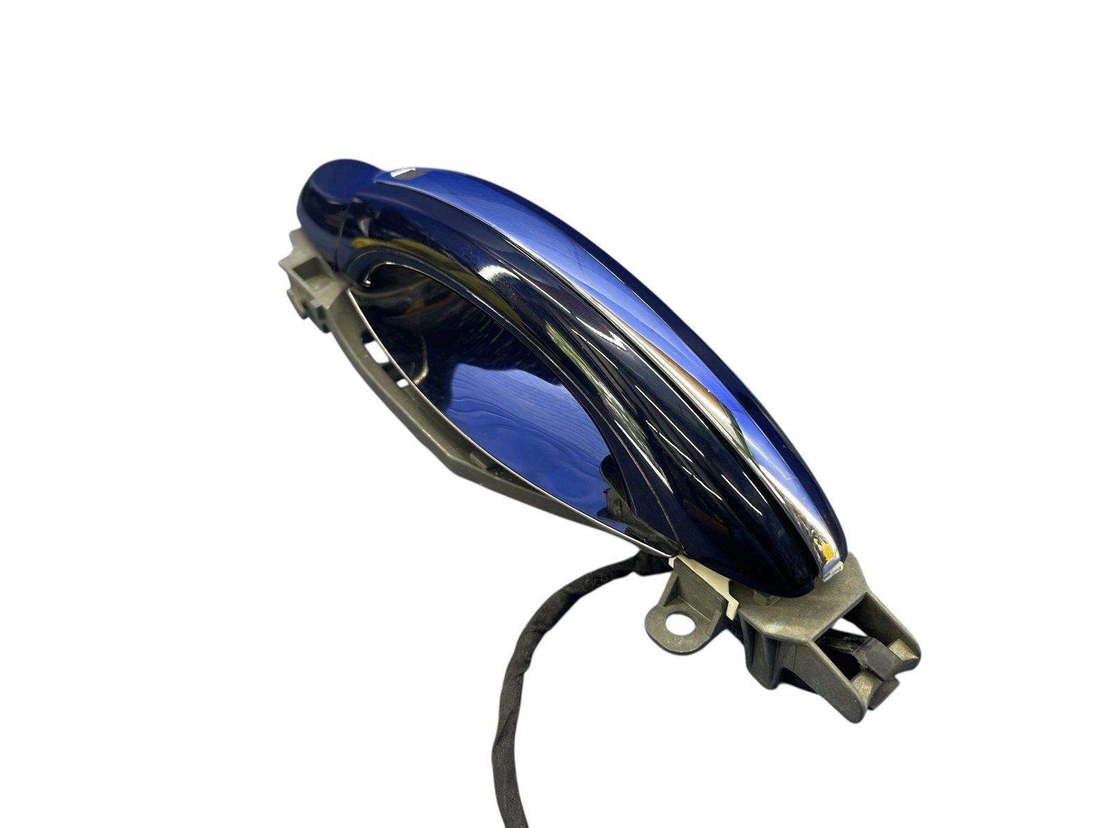 2006-2012 BENTLEY CONTINENTAL FLYING SPUR REAR RIGHT EXTERIOR DOOR HANDLE (LR5W)