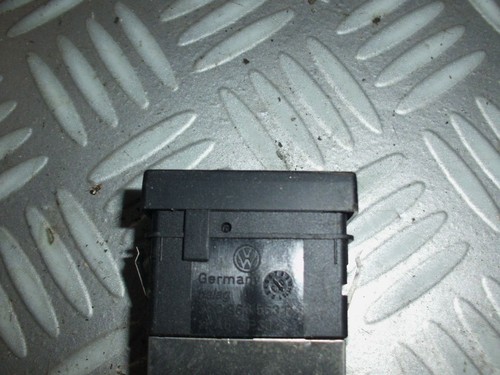 Schalter Sitzheizung 1. Reihe 3B0963563 VW Passat Variant 1.9 TDI 4Motion