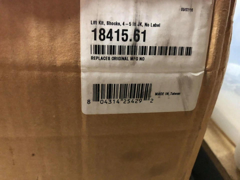 Kit de elevación con amortiguadores Black Mountain Jeep Wrangler JK 4-5" #1841561 Foto 3 de 4