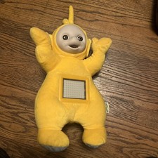 VINTAGE 1998 HASBRO LALA YELLOW TELETUBBIES PLUSH