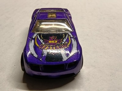 Hot Wheels WWE Slam Fest Playset Rey Mysterio Torque Screw, Purple Loose