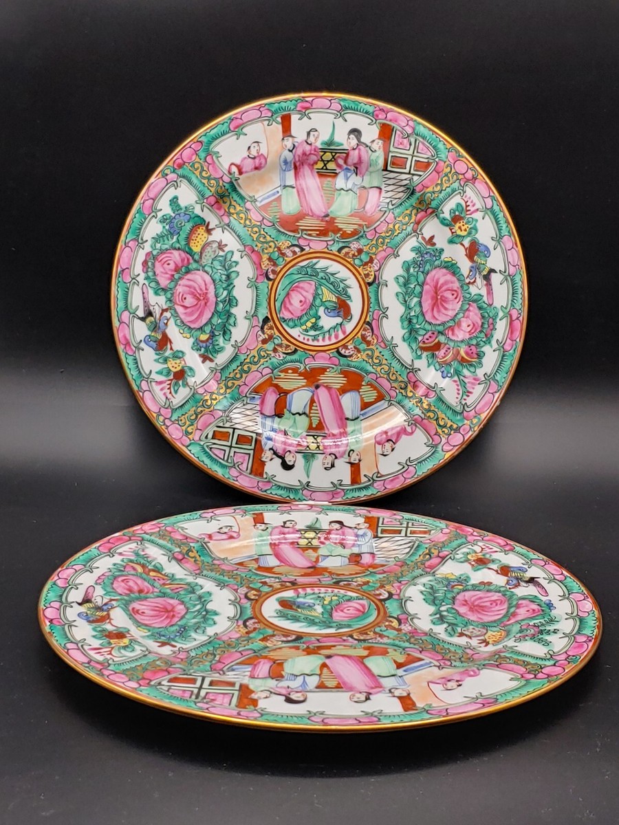 广彩瓷大奖章才子佳人赏盘Pair Antique Chinese Famille Rose Mandarin