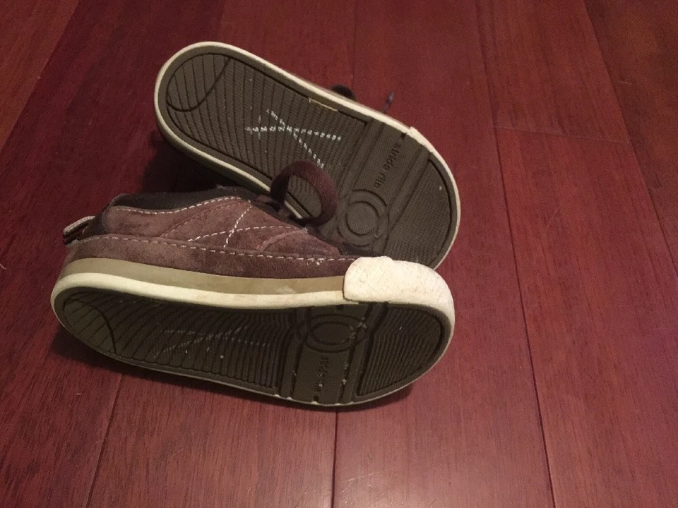 Stride Rite Boys Brown Suede Preston Sneakers US SIZE 6.0 M Very good Condition - Image 4 of 4