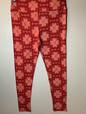 Valentine Women Leggings TC LuLaRoe Red Background W/ Hearts That Make Shamrock