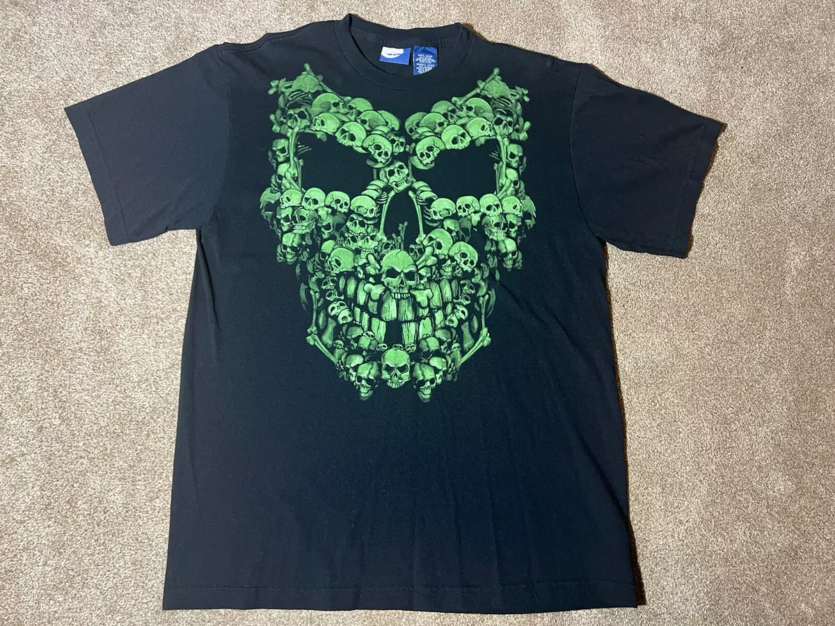 Green and sale black skull shirt
