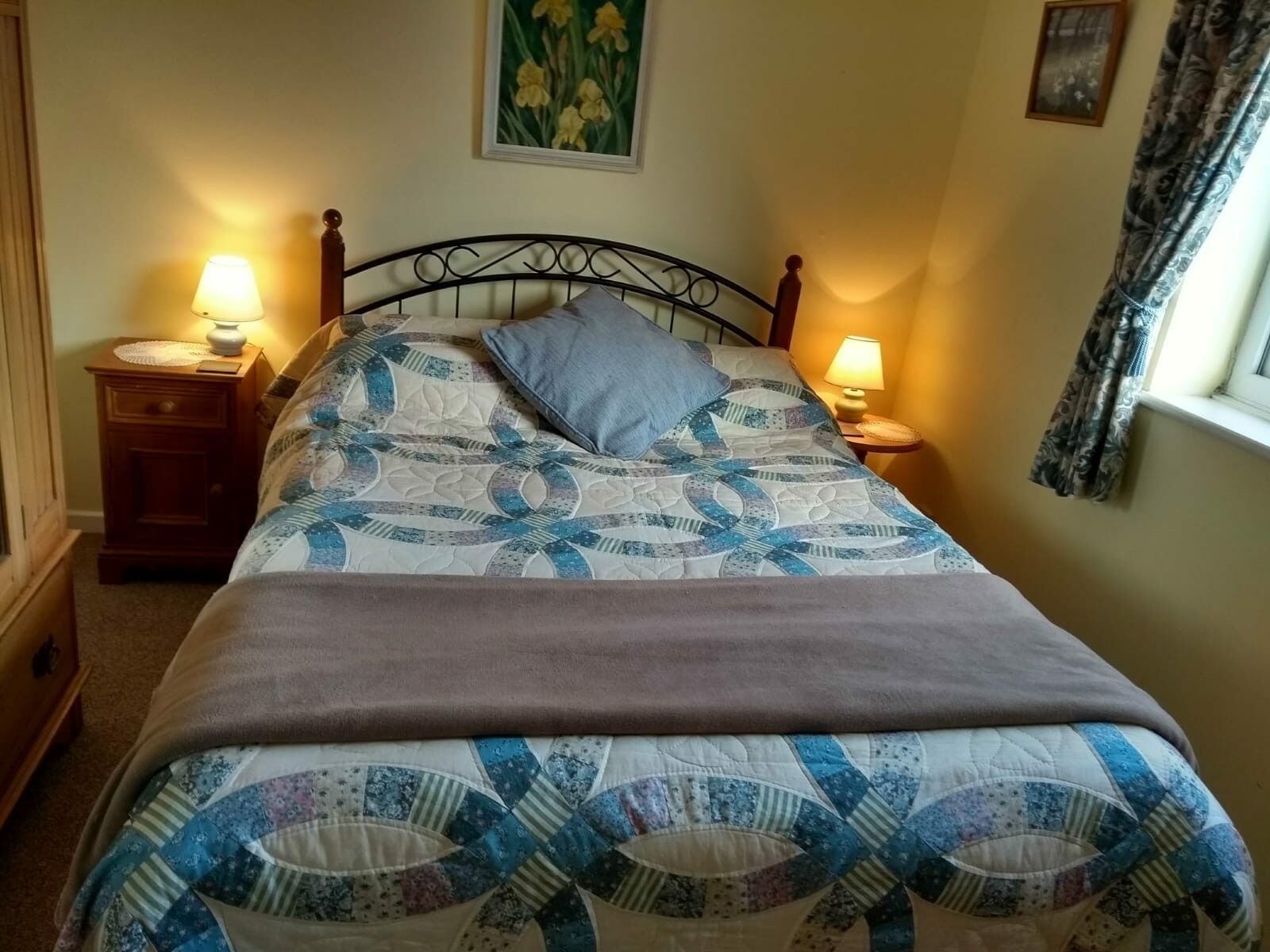 Holiday Home, Morfa Nefyn, North Wales. Price shown 7 nights low season. eBay