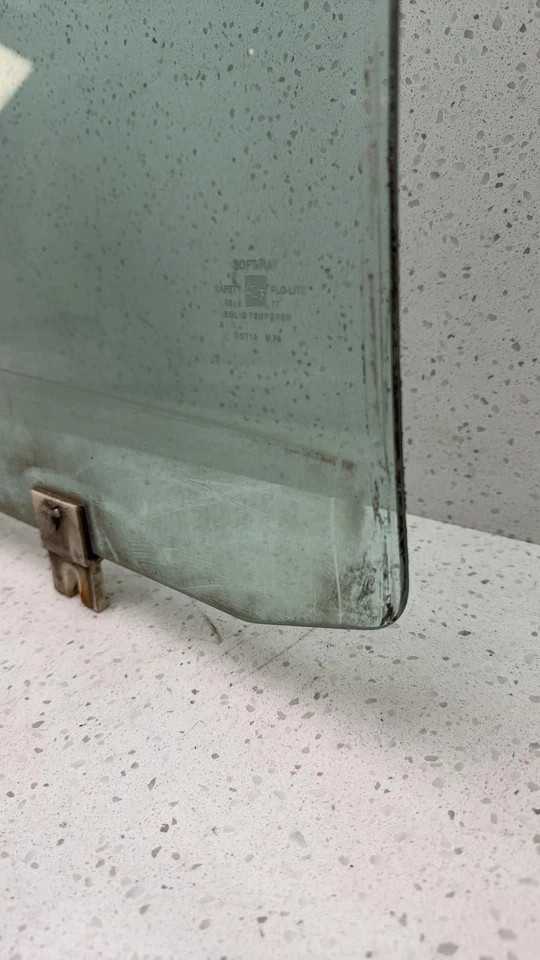 1992-1998 Pontiac PONTIAC GRAND AM Right Rear Door Glass/window Foto 4 de 4