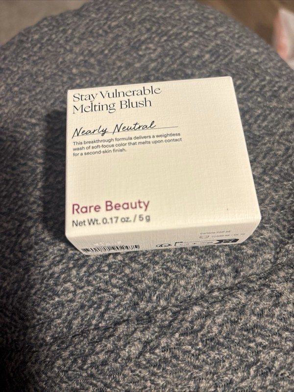 Rare Beauty Stay Vulnerable Melting Blush Cream Single Nearly Neutral 0.17oz