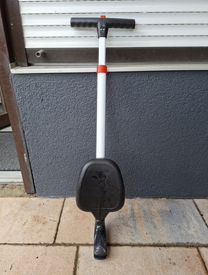 Mini Micro Kickboard Kinderroller mit T-Lenker, 3 Zoll, Weiß/Schwarz/Rot
