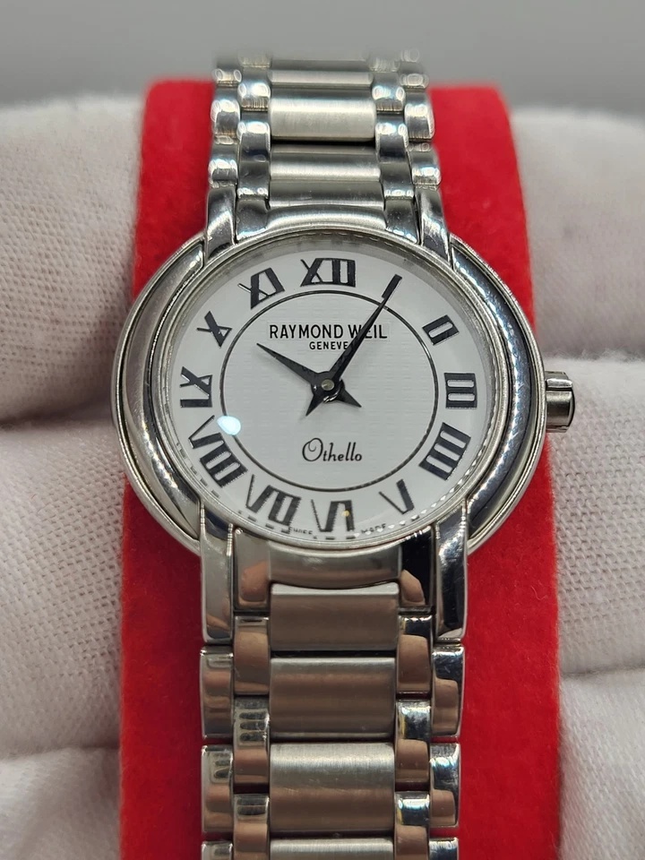 $950 [COMO NUEVO] Reloj para mujer Raymond Weil Othello SWISS 2321 7" tamaño libre Foto 2 de 4