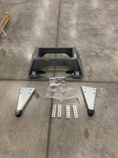 B&W Trailer Hitches RVB3710 - Replacement Base for Companion OEM 5th Wheel Hitch