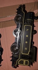 Hornby Class E2 0-6-0 Tank Loco LBSC Brown Livery + Rake 4 Hornby Coaches