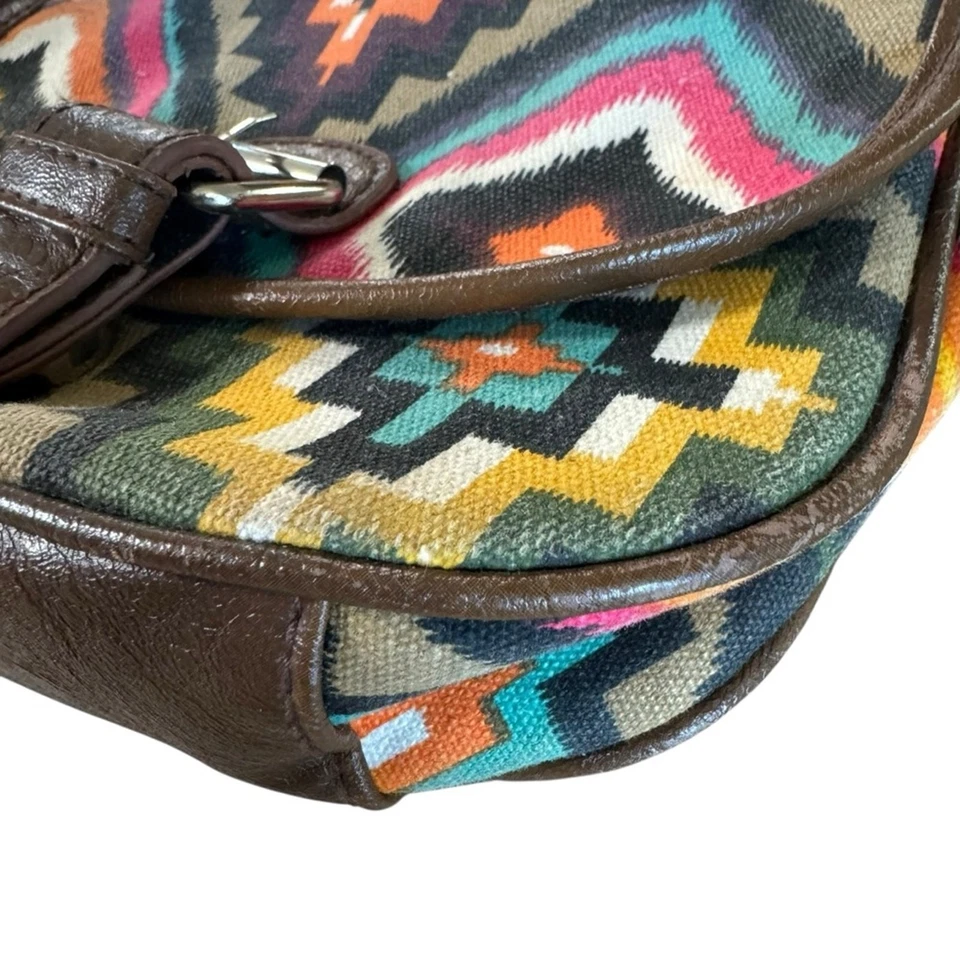 Bandolera Tribal American Eagle Años 90 Multicolor Geométrica Foto 4 de 4