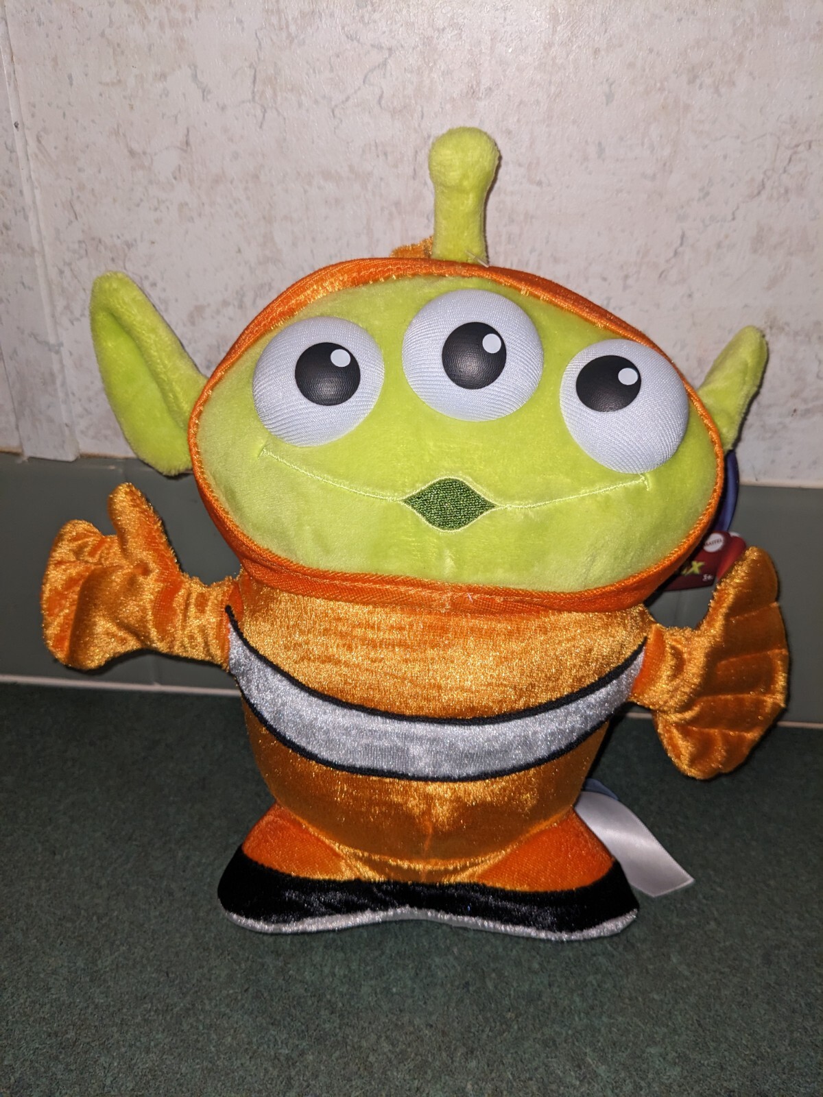 Disney Pixar Toy Story Alien Remix Finding Nemo 8"  Plush Stuffed Animal 