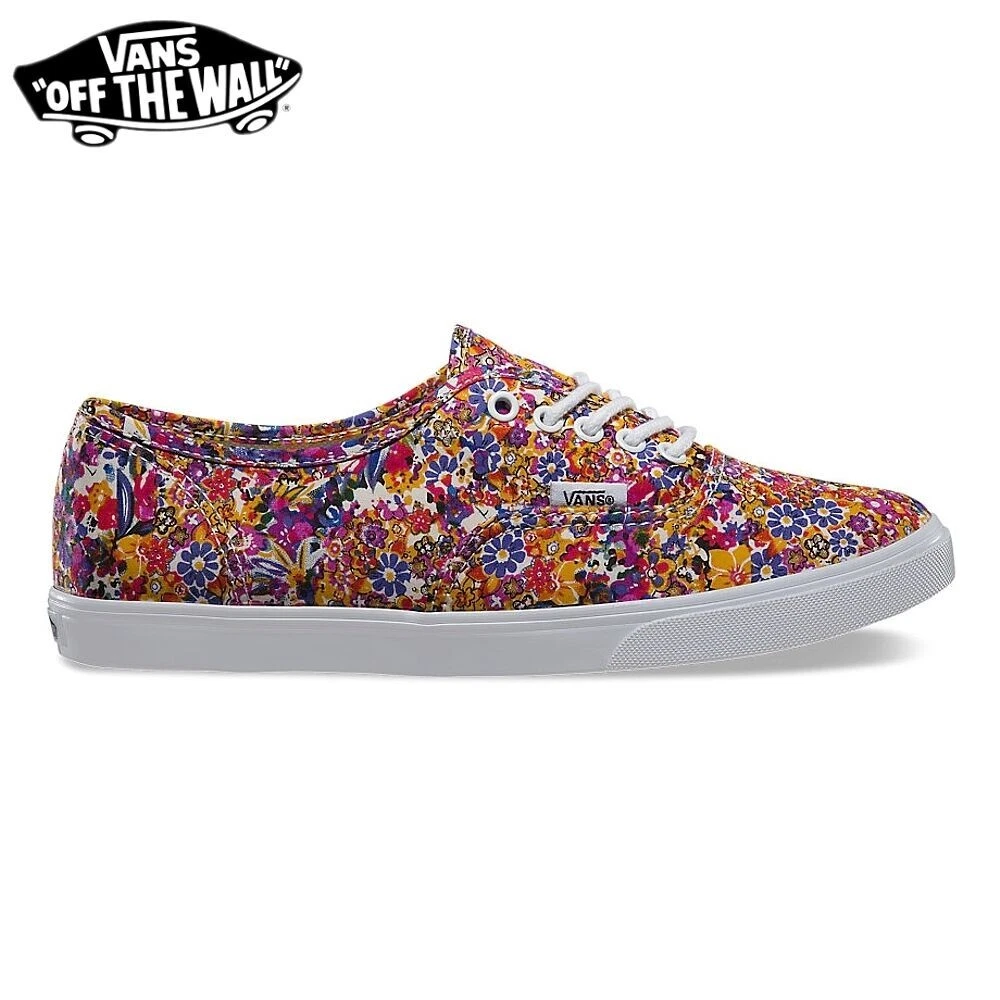 Le store scarpe nuove