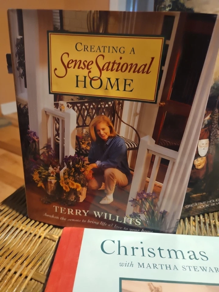 LOT 3 The Spirit of Christmas Martha Stewart Hardcover NEW Sense Sational Home + Foto 4 de 4