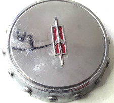 Genuine Oldsmobile Olds 254206 70s 80s Wire Wheel Hub Center Rim Cap Pt254206
