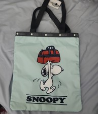 Lesportsac X Vintage Peanuts Spoopy Shopping Tote Bag Lightweight Travel Purse 