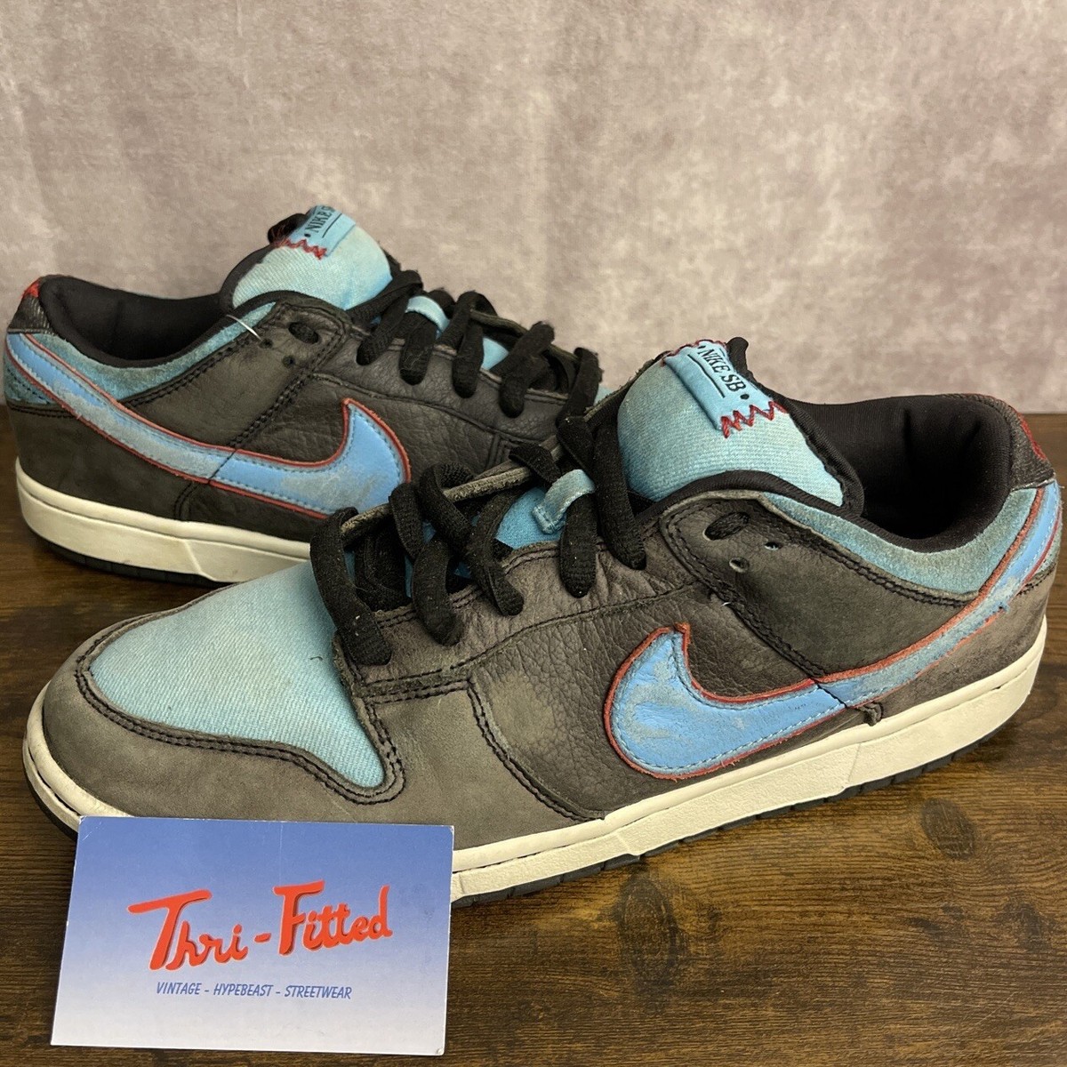 Nike SB Dunk Low Premium Angels & Demons Size 10.5 313170 Nike SB Dunk Low Premium Angels & Demons Size 10.5 313170