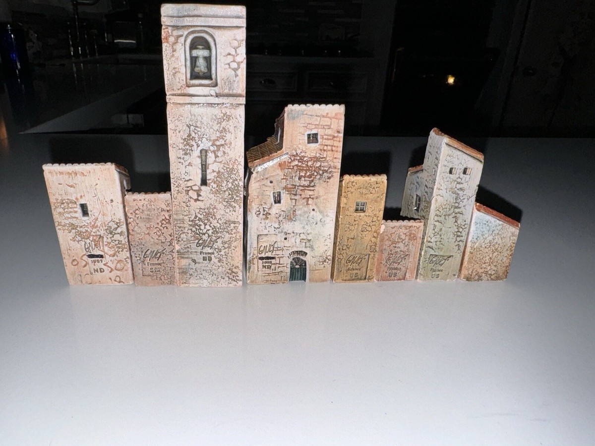 GAULT France original Provence Region ceramic miniature