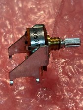 OEM Peavey Potentiometer Bracket Type PCB Mount
