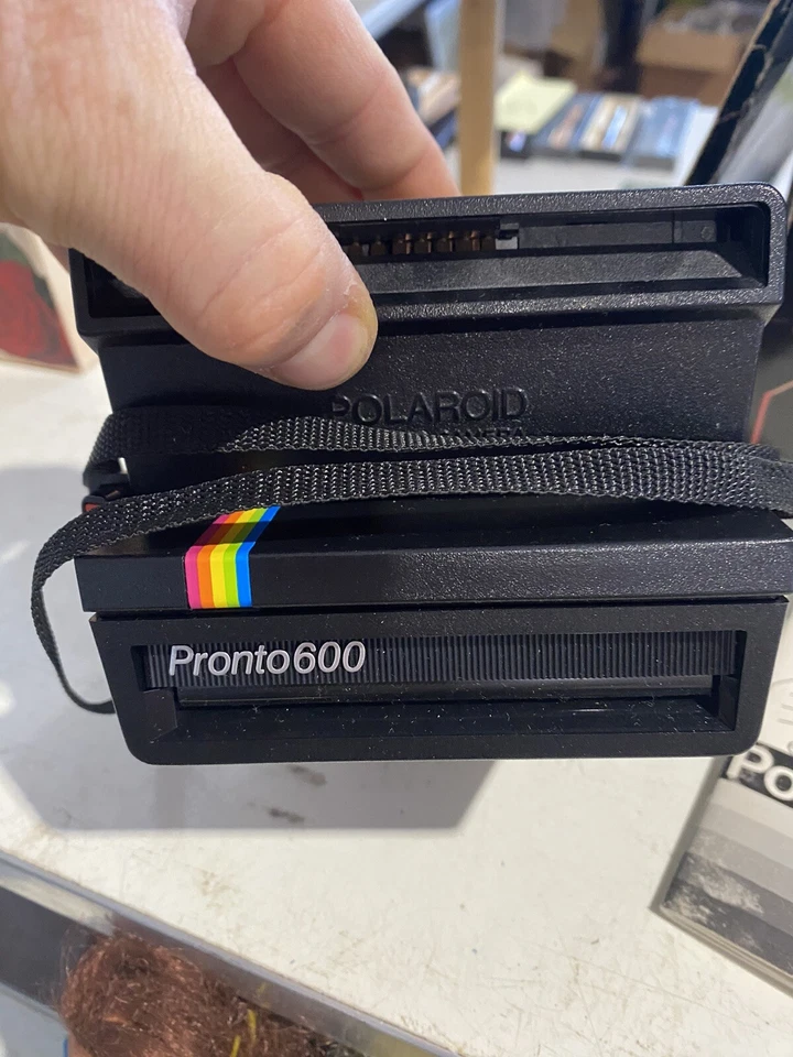 FOTOCAMERA POLAROID PRONTO 600 Vintage Non Testata - Immagine 3 di 4