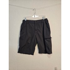 Wrangler ATG All Terrain Gear Mens Black Cargo Shorts 30 11235337 Hiking Outdoor