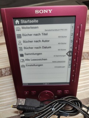 Sony eReader PRS-300 Pocket Book mit Ladekabel, Datenkabel und Büchern