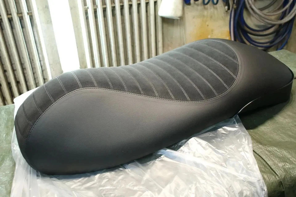 Sport Mono Sitzbank Keder Schwarz! Vespa GTS 125 300 2014-2025 Seat Sella - Bild 2 von 4