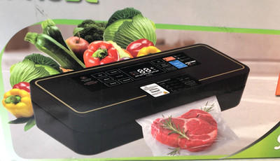 Automatic Vacuum Sealer Machine 12L/min Suction 95kPa Food Saver with Cutter