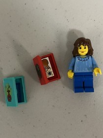 LEGO Harry Potter: Diagon Alley Shops (4723)- 99% Complete w/ Instructions