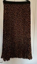 SHEIN Long Pleated Leopard Print Skirt Size Large 12/14
