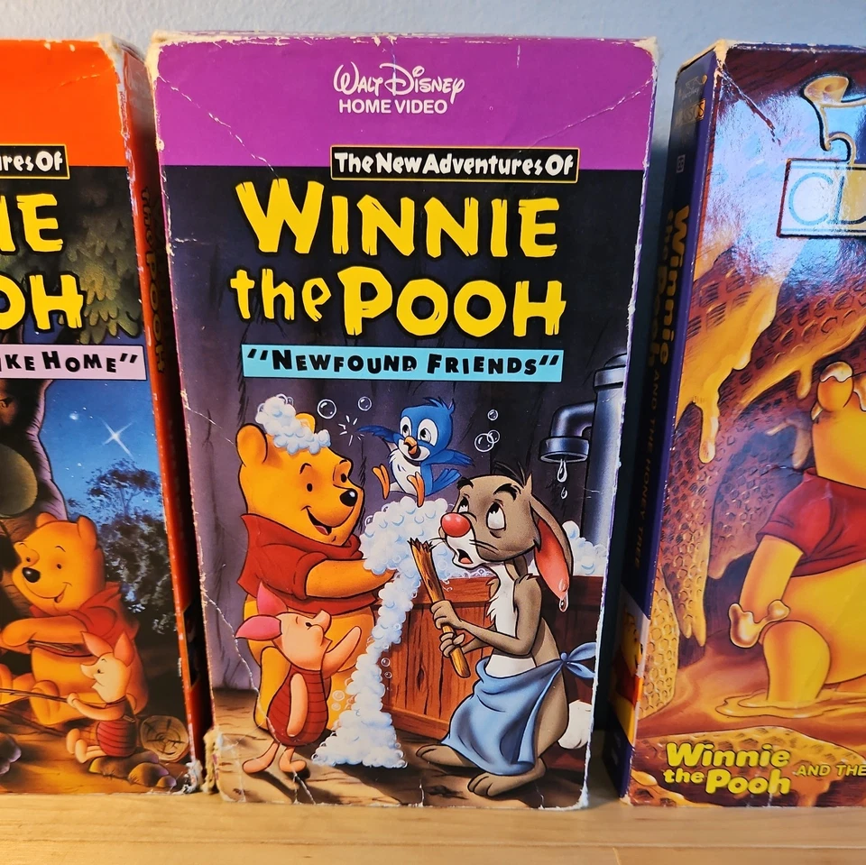 The New Adventures of Winnie the Pooh 3 VHS Lot Walt Disney Home Video - Image 3 of 4