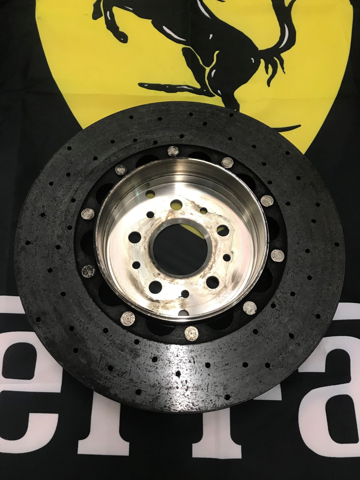 FERRARI 458 ITALIA SPIDER CALIFORNIA REAR CARBON CERAMIC BRAKE DISC OEM 304561