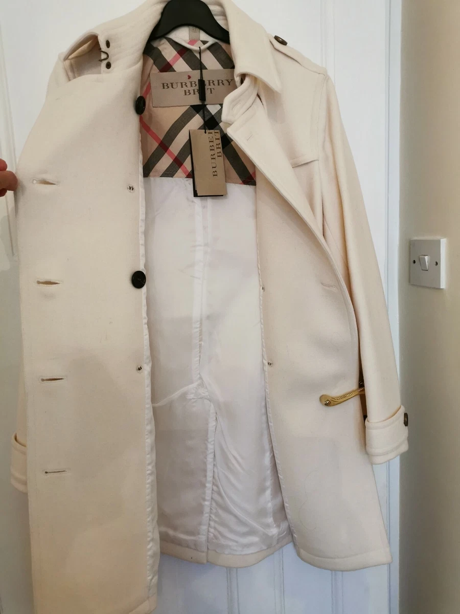 Burberry white best sale winter coat
