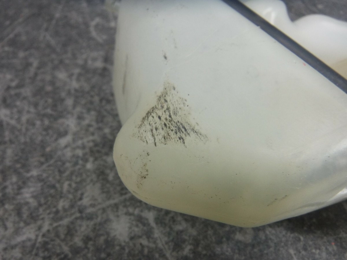 Gino66さん確認用 2006 Kawasaki ZX6R Gas Cap Seized! Fix and replacement