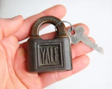YALE Padlock Antique vintage lock w/ key tool box chest trunk ornate old
