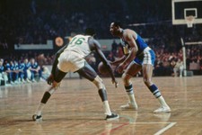 Elgin Baylor Los Angeles Lakers Handles The Ball 1966 Old Basketball Photo 1