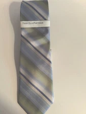 Men’s Handsome Perry Ellis Portfolio Silk Tie.