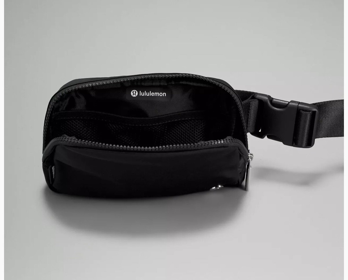 New Lululemon Everywhere Belt Bag Black Extended Strap 1L | eBay
