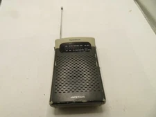 Radio Shack 12-467 Am/Fm Radio  WORKS