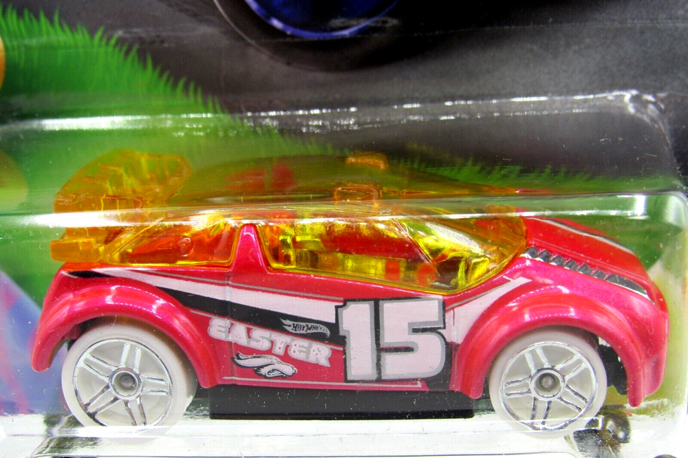 HOT WHEELS 2015 HAPPY EASTER SERIES SUPER GNAT
