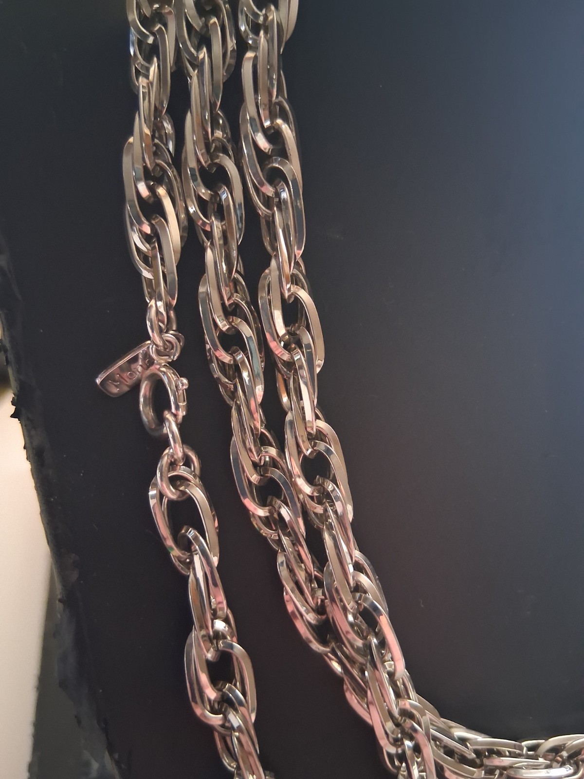 Monet interlocking chain 56" opera length necklac… - image 6