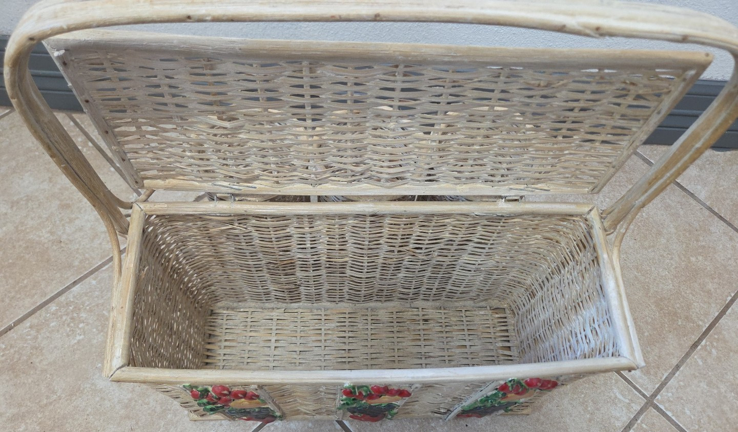 Vintage Wicker Basket Utensils Caddy with Fruit Design Apple, Grape, Orange 17"