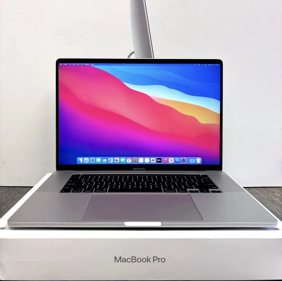 MacBook Pro15 i7 2.6GHz 16GB 512GB SSD Notebook - Space Grey - Image 3 of 4