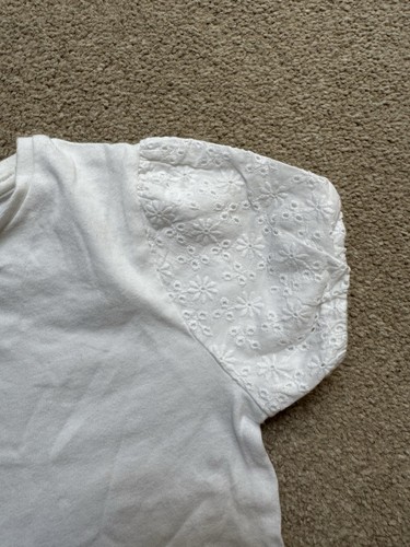 F&F Girls White T-shirt With Embroidered Sleeves Size 4-5 Years - Picture 3 of 4